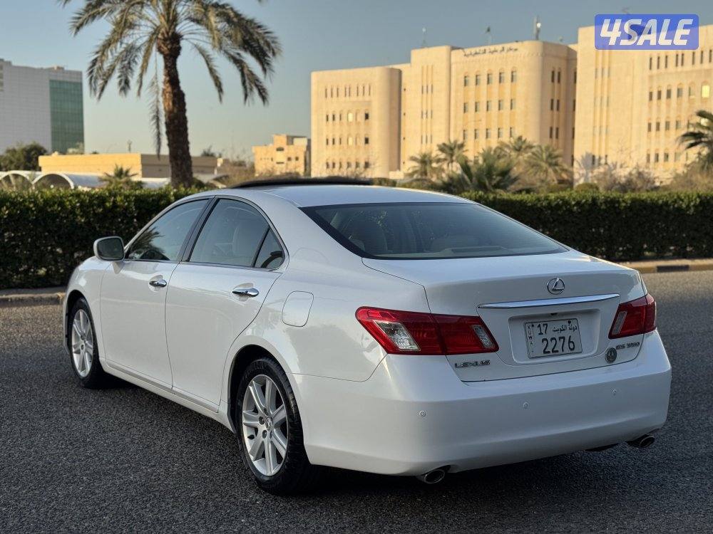 لكزس ES350 موديل 2008 بحاله ممتازه جدا4