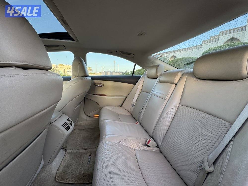 لكزس ES350 موديل 2008 بحاله ممتازه جدا5