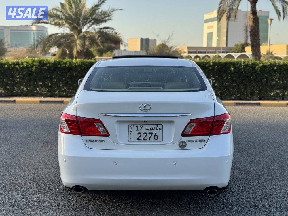 لكزس ES350 موديل 2008 بحاله ممتازه جدا7