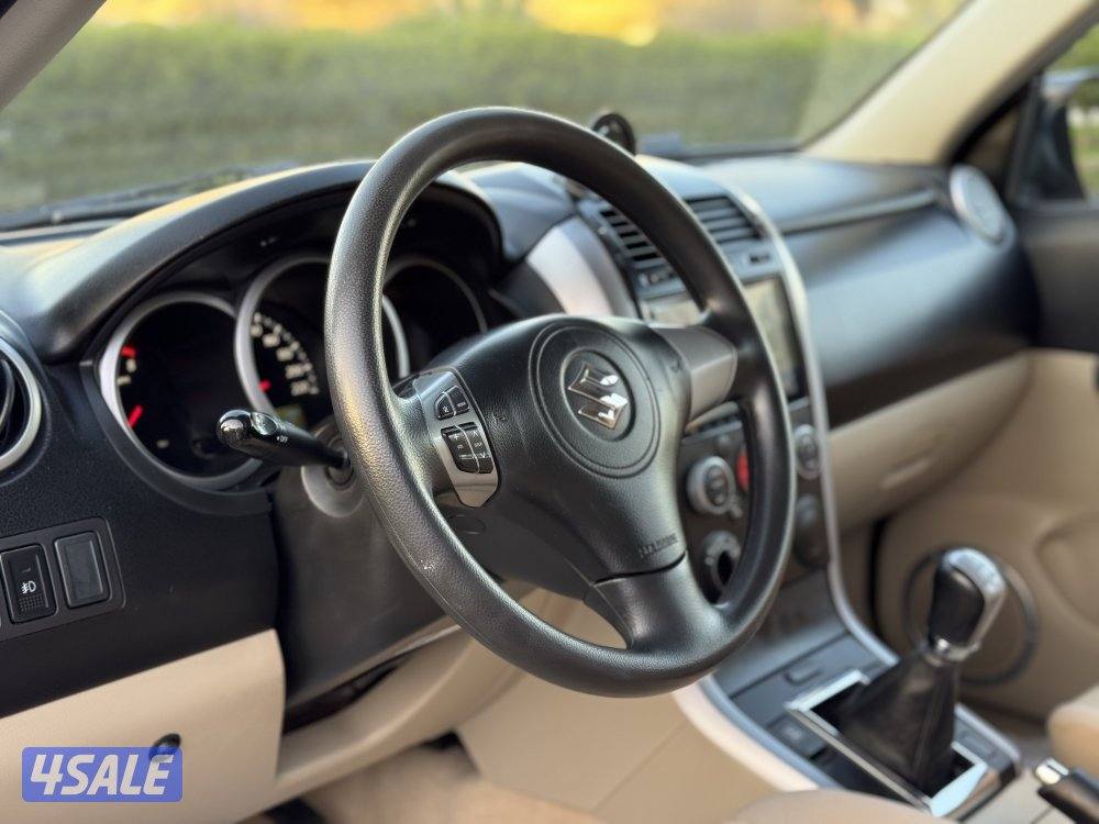 سوزوكي فيتارا موديل2016 قير عادي بحاله الوكاله12