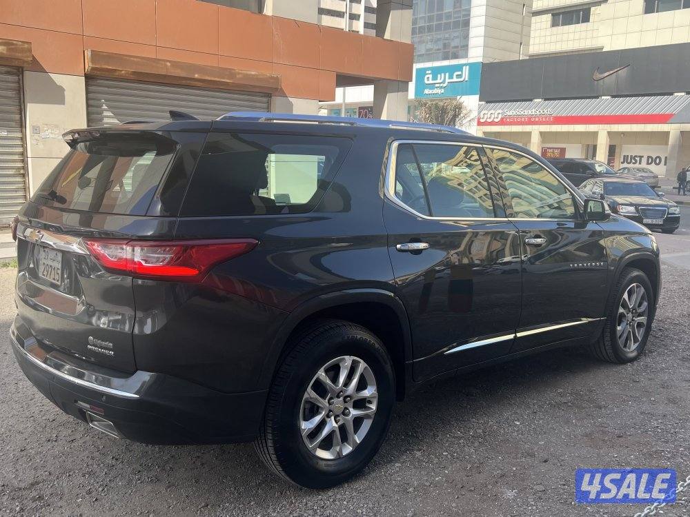 شيفروليه ترافرس 2020 ماشي ٥٠  ألف بانوراما بحالة جديدة6