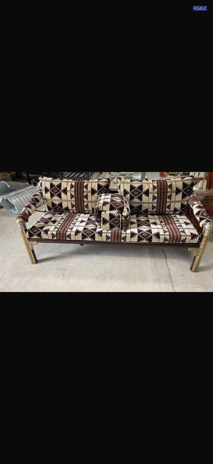 كراسي حديد ملكيه سعوديه5