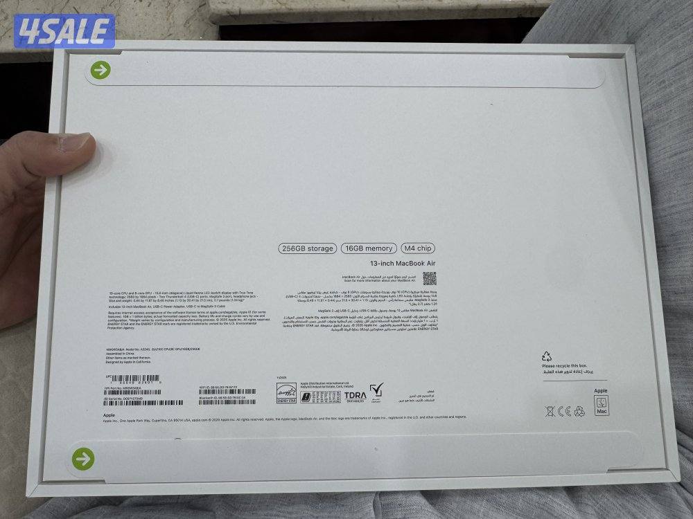 للبيع ماك بوك اير m4 2560