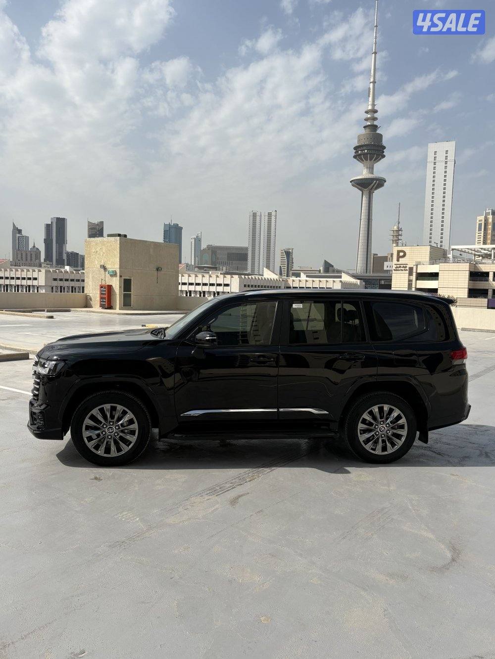 * للبيع لاند كروزر 2023 GXR – Twin Turbo – Aero S – بحالة الوكالة*14