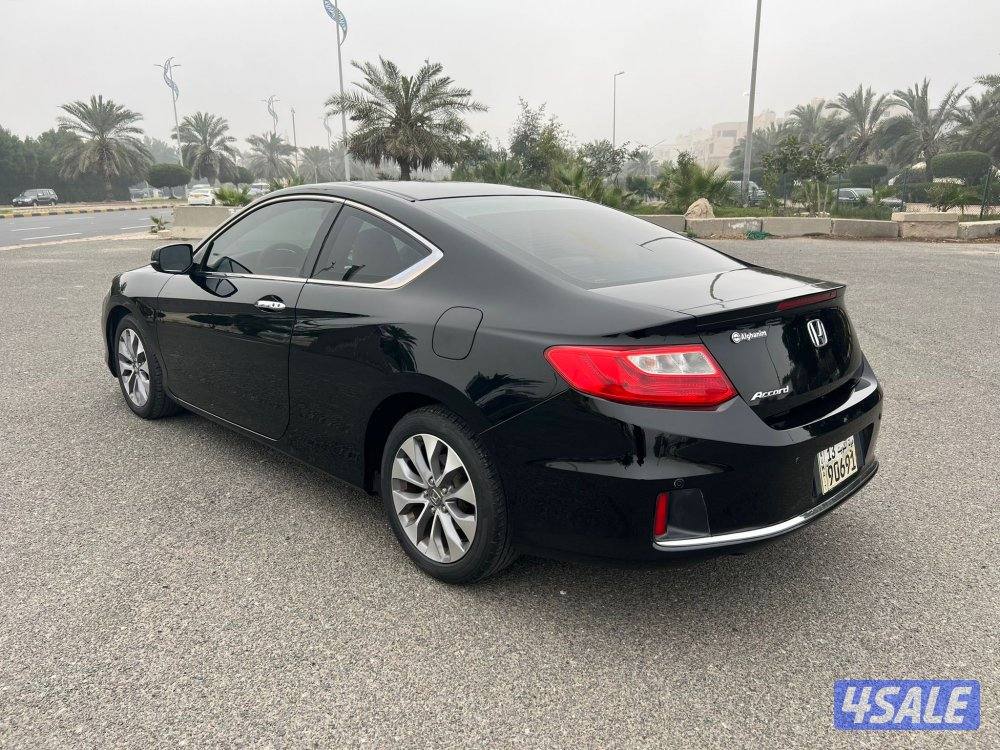 هوندا أكورد 2015 / ماشى 152 ألف / شرط الفحص1