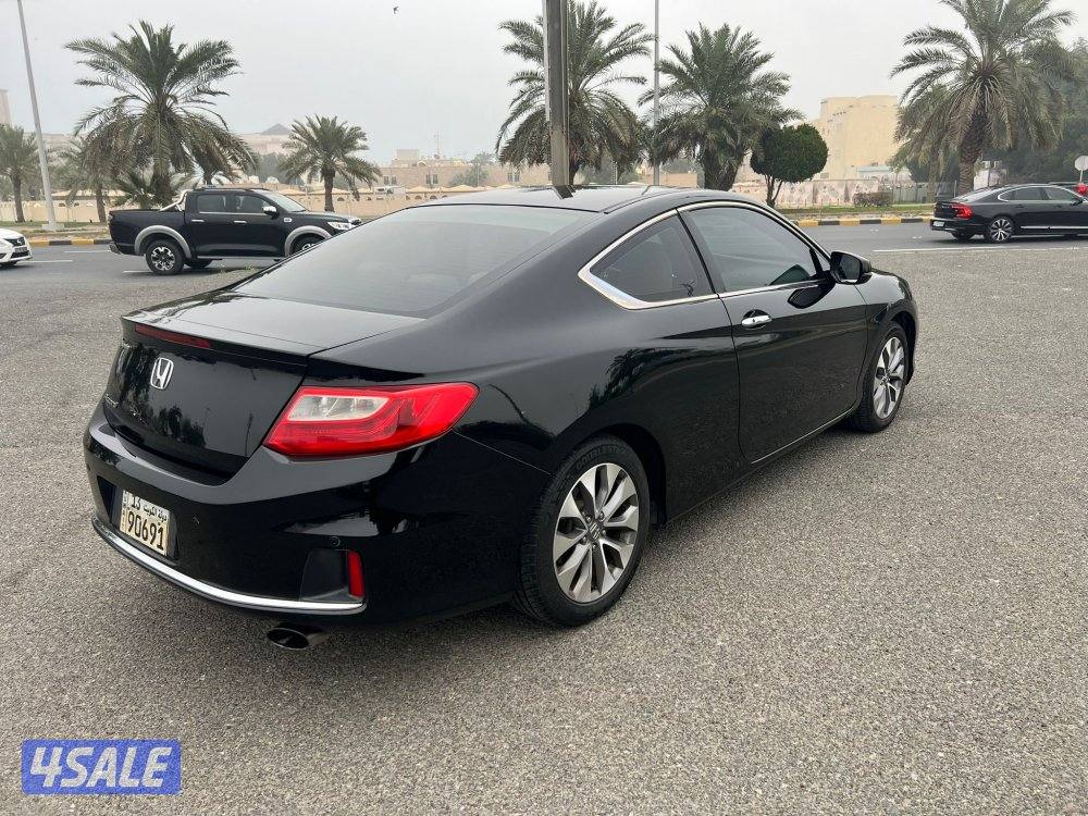 هوندا أكورد 2015 / ماشى 152 ألف / شرط الفحص2