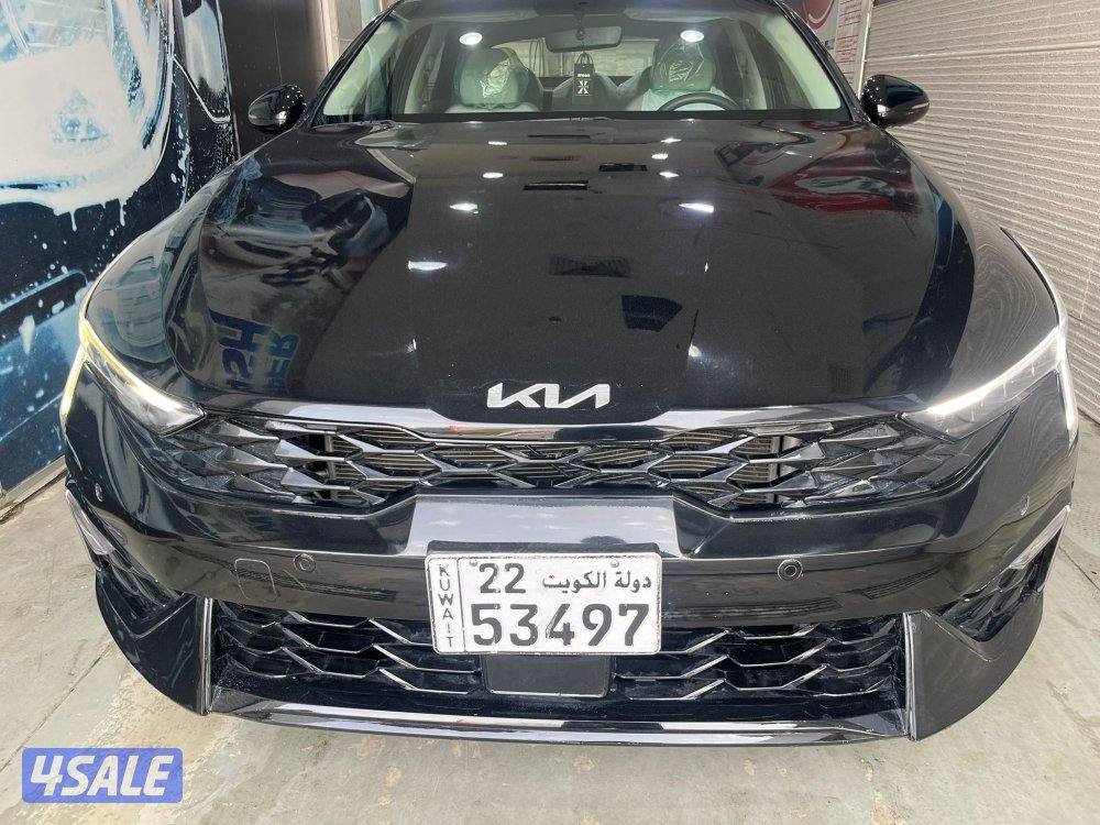 للبيع كيا K5 موديل ٢٠٢٤1