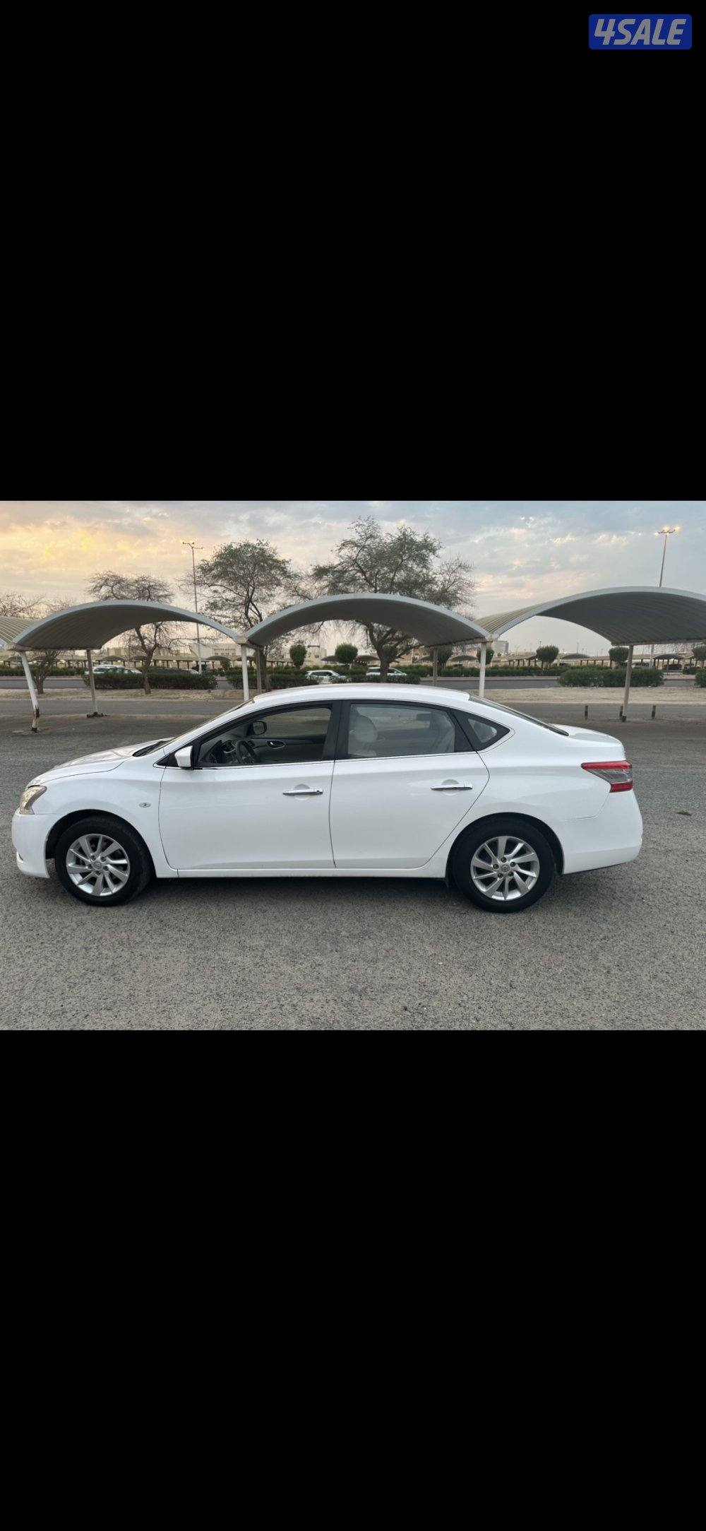 للبيع سينترا ٢٠١٩ بحالة ممتازة  راس شاصي لا يوثر بستعمال8