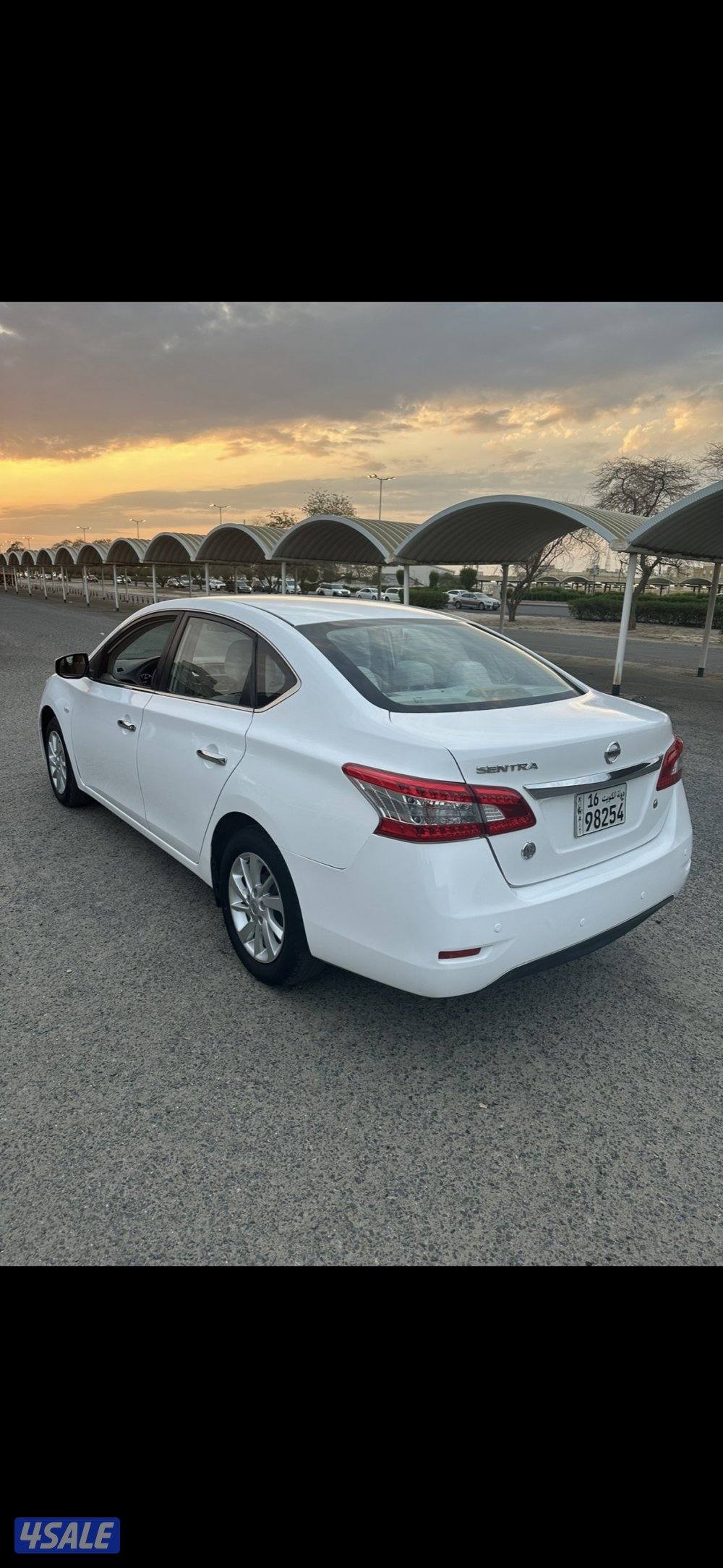 للبيع سينترا ٢٠١٩ بحالة ممتازة  راس شاصي لا يوثر بستعمال9