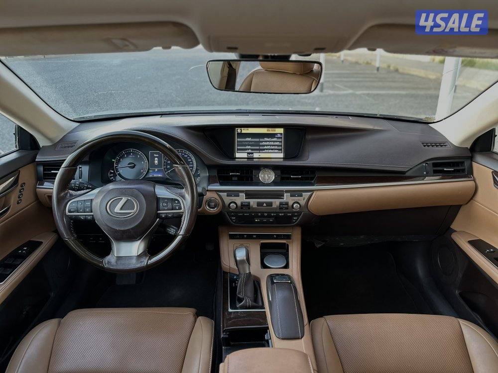 معرض القمة🚩11