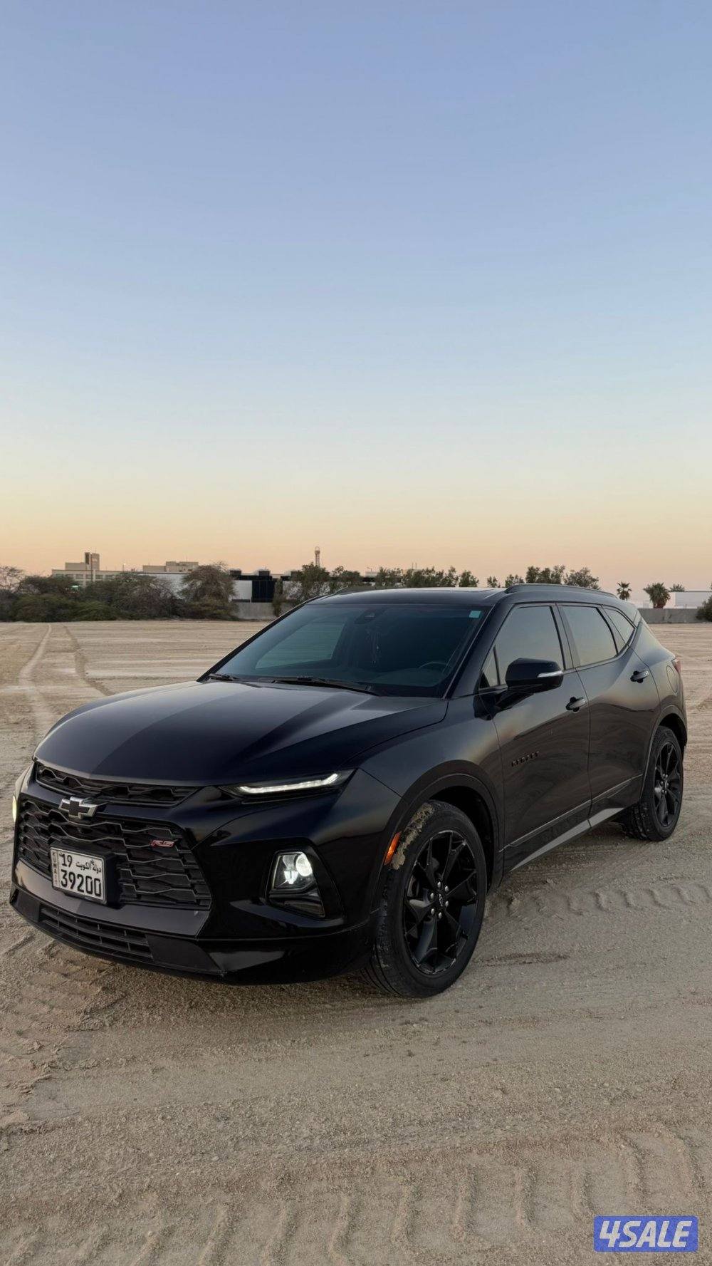 للبيع بليزر 202010