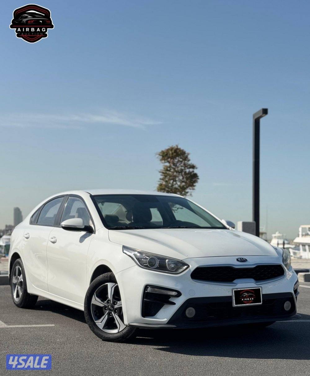 كيا سيراتو موديل 2021
سيرفس منتظم 
 عداد 111 الف 
ماكينه 1600cc1