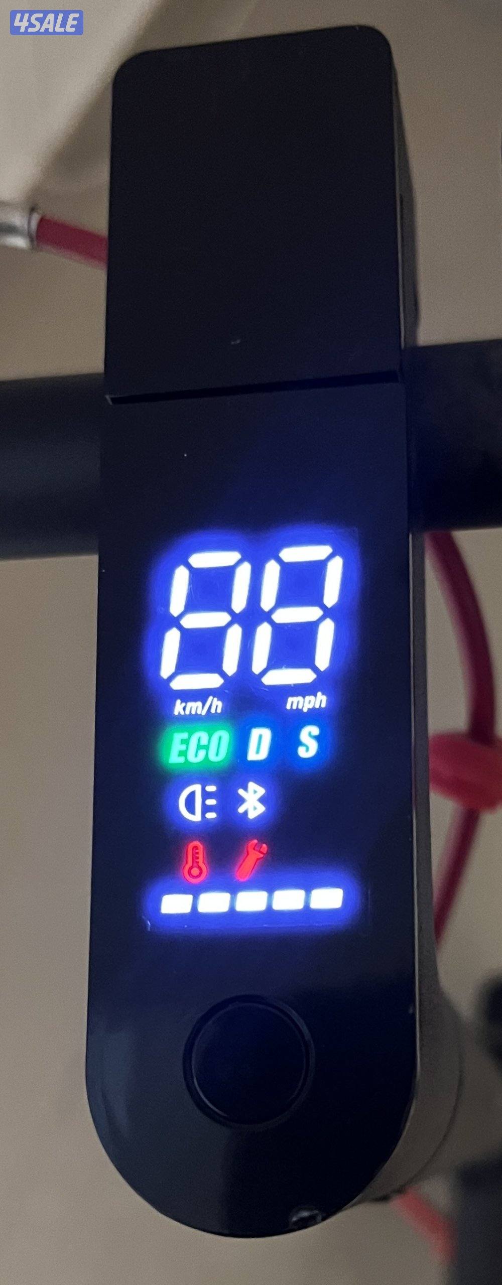 سكوتر نظييف جداً1