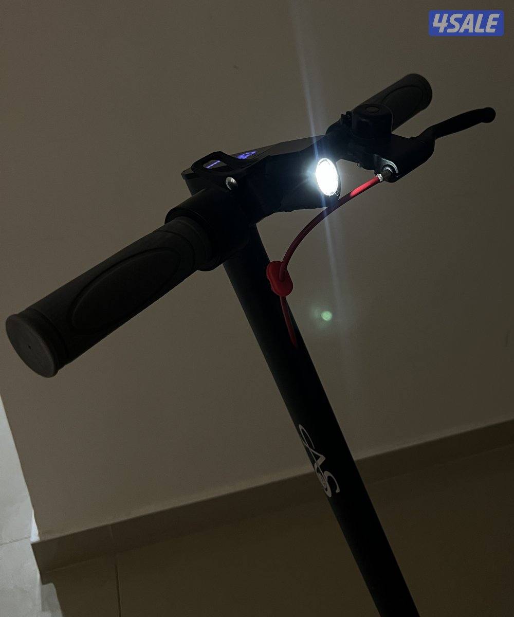 سكوتر نظييف جداً3