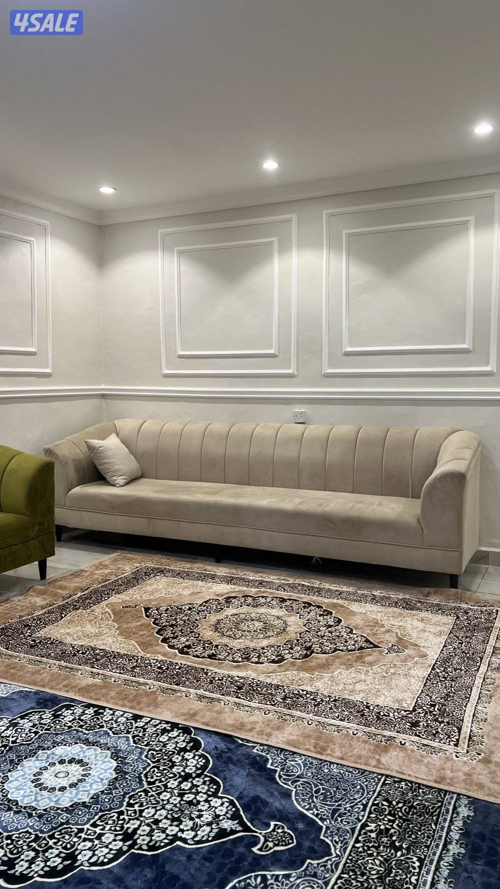 كنب تفصال البلغي ٢ بيج مقاس ٣ امتار وزيتي٤ متر2