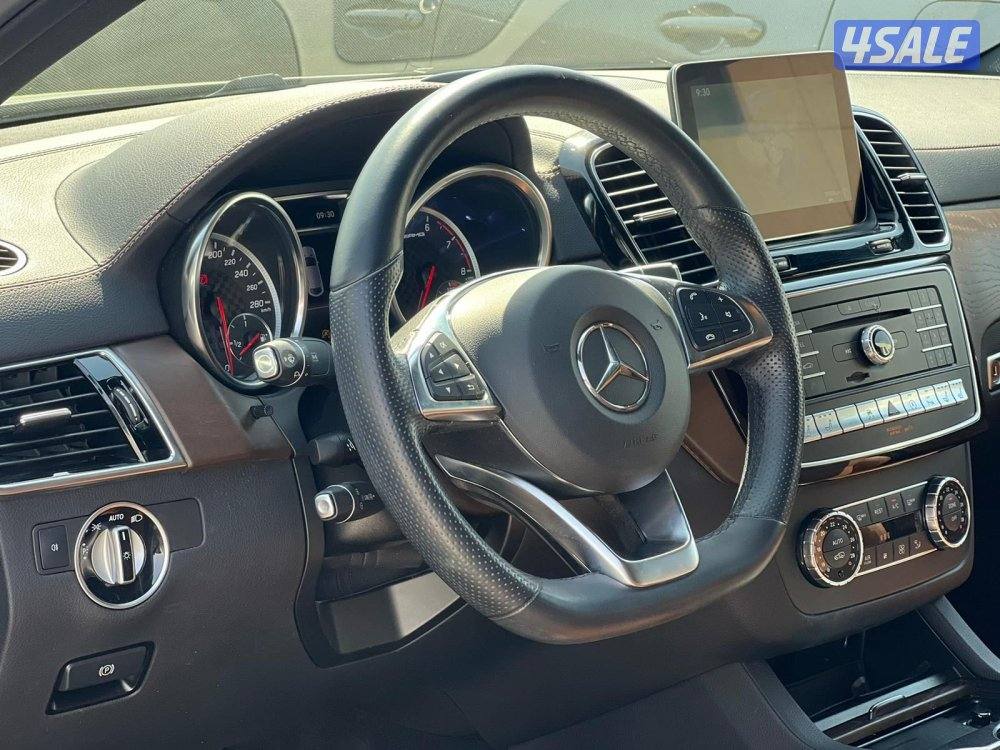 MERCEDES GLE 43 AMG _2018 صبغ الوكالة_ عداد 33 الف فقط6