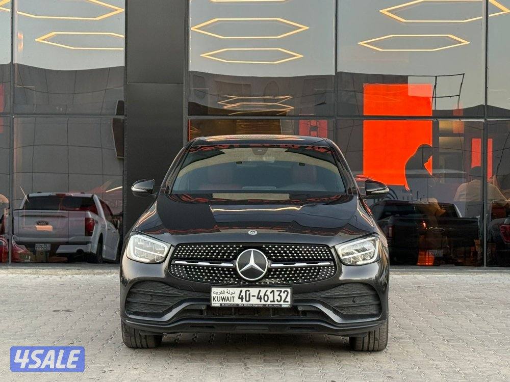 MERCEDES GLC200 4MATIC _2021صبغ الوكالة2