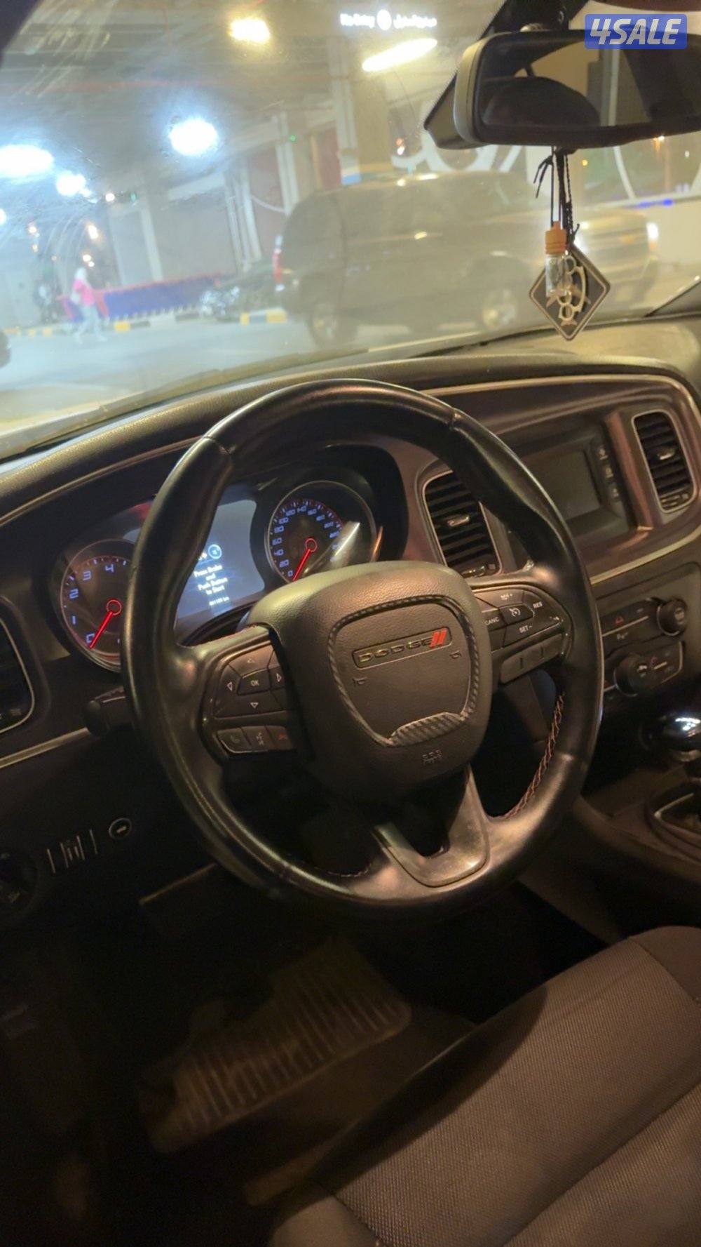 للبيع دوج تشارجر 20164