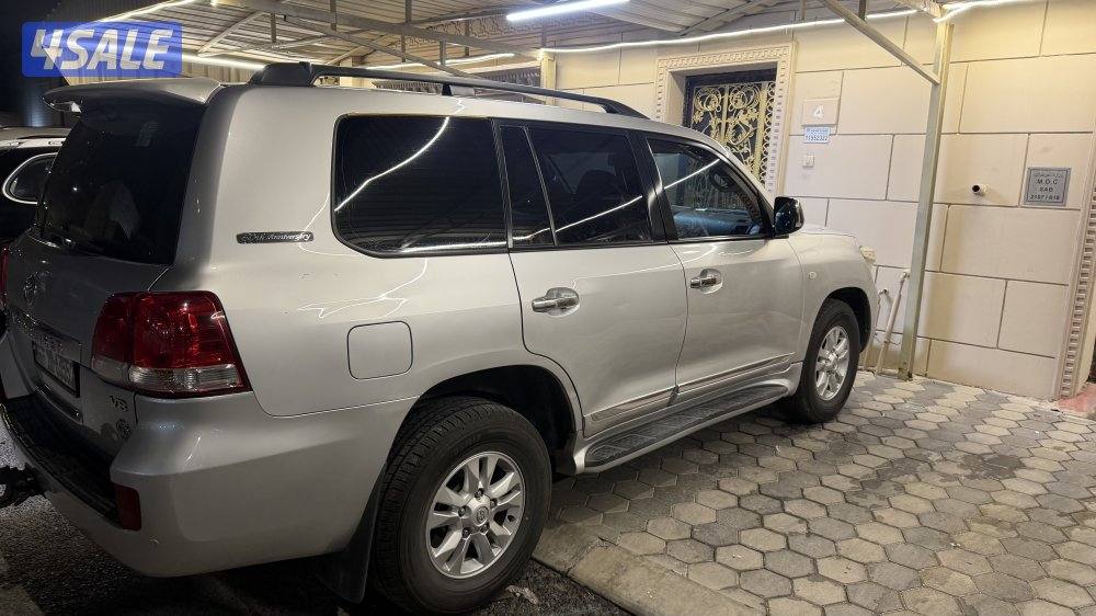 لاند GXR موديل 2011 الساير كامل الموصفات فتحه شاشه ثلاجه2