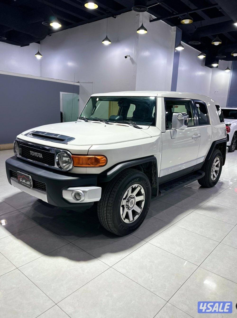 تويوتا FJ الساير موديل 2017 عداد 1951