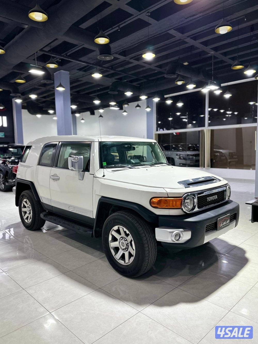 تويوتا FJ الساير موديل 2017 عداد 1952