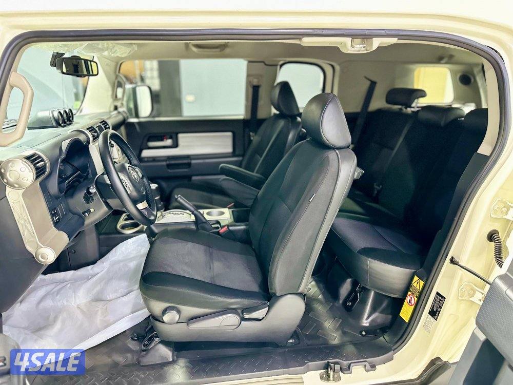 تويوتا FJ الساير موديل 2017 عداد 1959