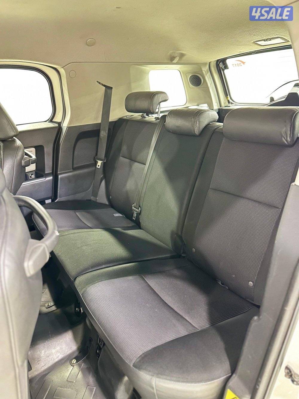 تويوتا FJ الساير موديل 2017 عداد 19510