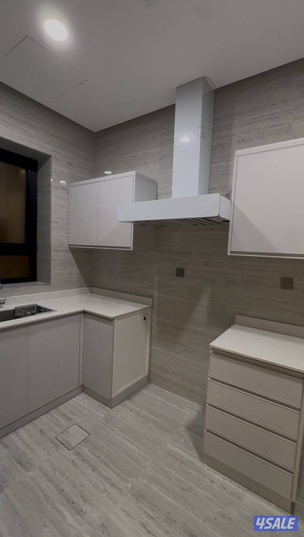 شقيتين بالمطلاع سوبر ديلوكس4