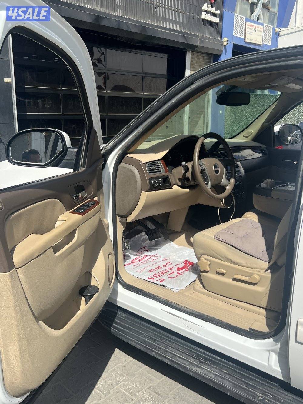 يوكن 2011 نظيف جداً3