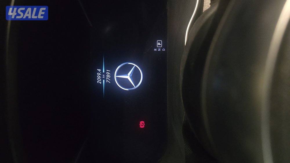 للبيع مرسيدس c200 موديل 2020 ماشية 78 الف فقط5