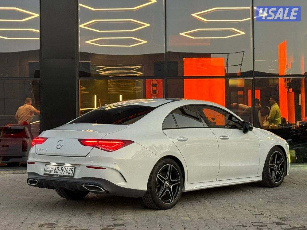 MERCEDES CLA200 _2022 صبغ الوكالة3