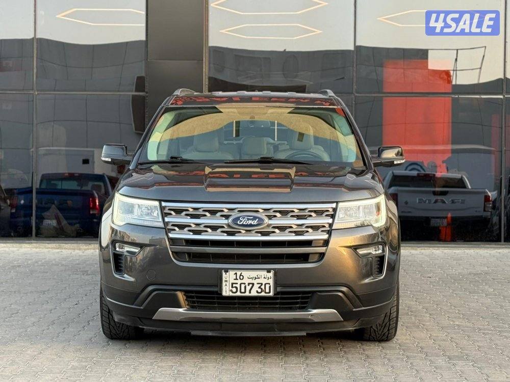 FORD EXPLORER XLT _2018 صبغ الوكالة2