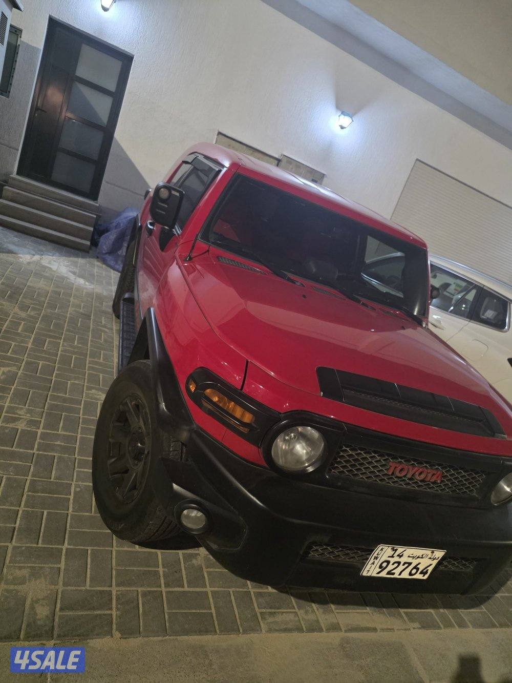 للبيع تيوتا FJ0