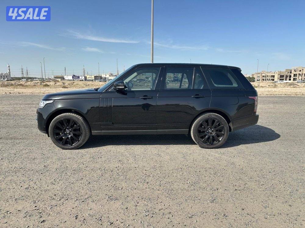 رينج روفر كلاسيك HSE موديل ٢٠١٥ صبغ وكالة3