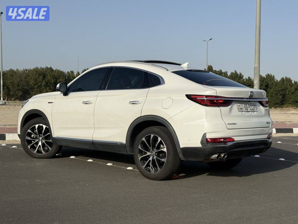 للبيع  سياره. فل اعلى درجه _ 2022 ماشى 80 الف6