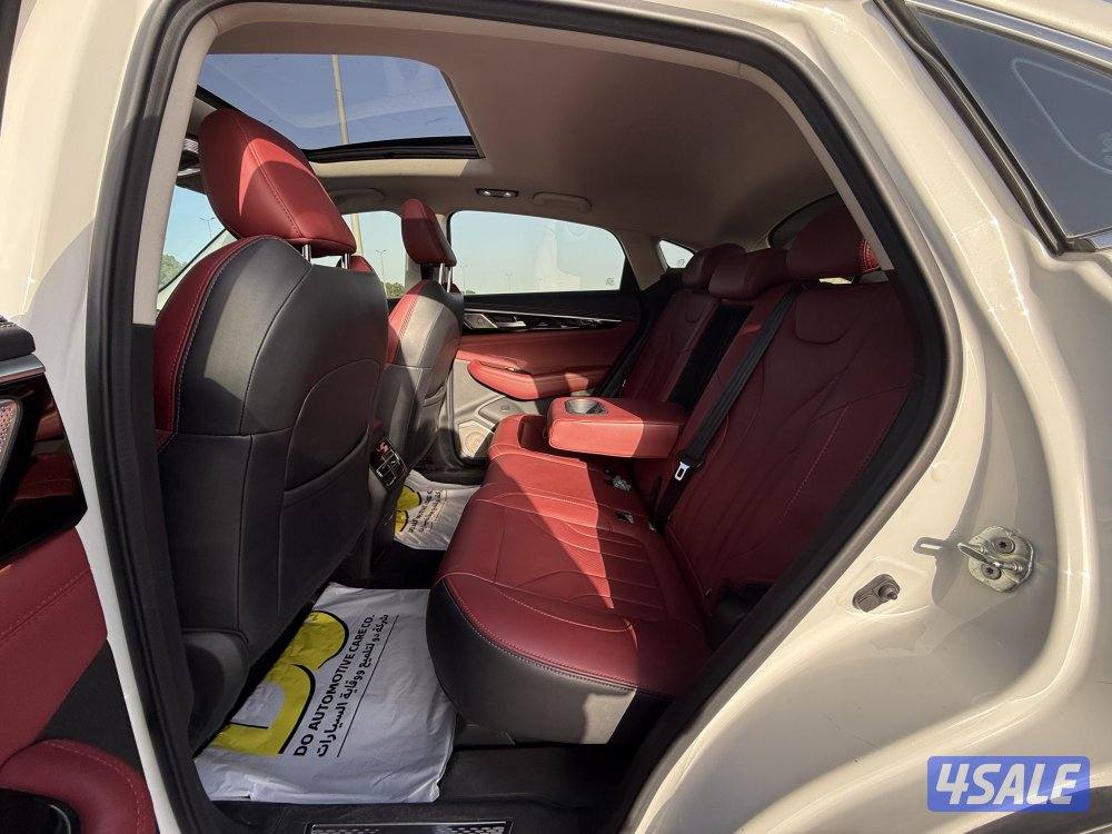 للبيع  سياره. فل اعلى درجه _ 2022 ماشى 80 الف10