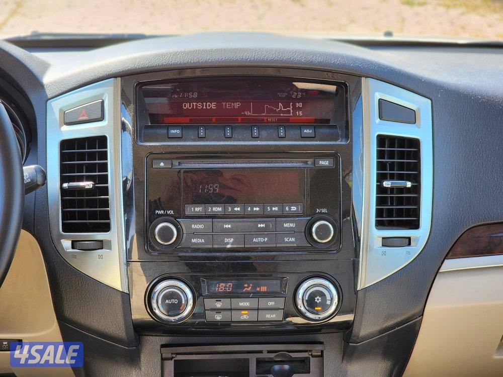 ميتسوبيشي باجيرو ماكينة صغيرة موديل ٢٠٢٢ عداد 174ألف شرط الفحص7