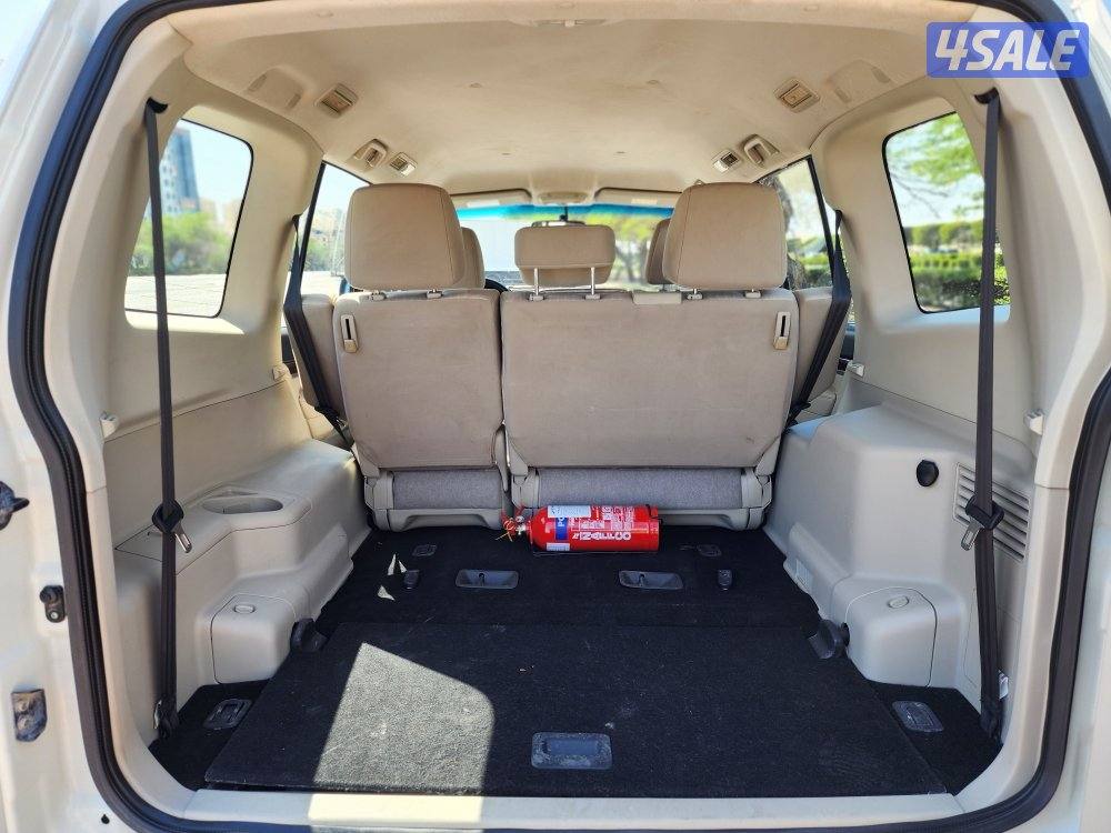 ميتسوبيشي باجيرو ماكينة صغيرة موديل ٢٠٢٢ عداد 174ألف شرط الفحص12