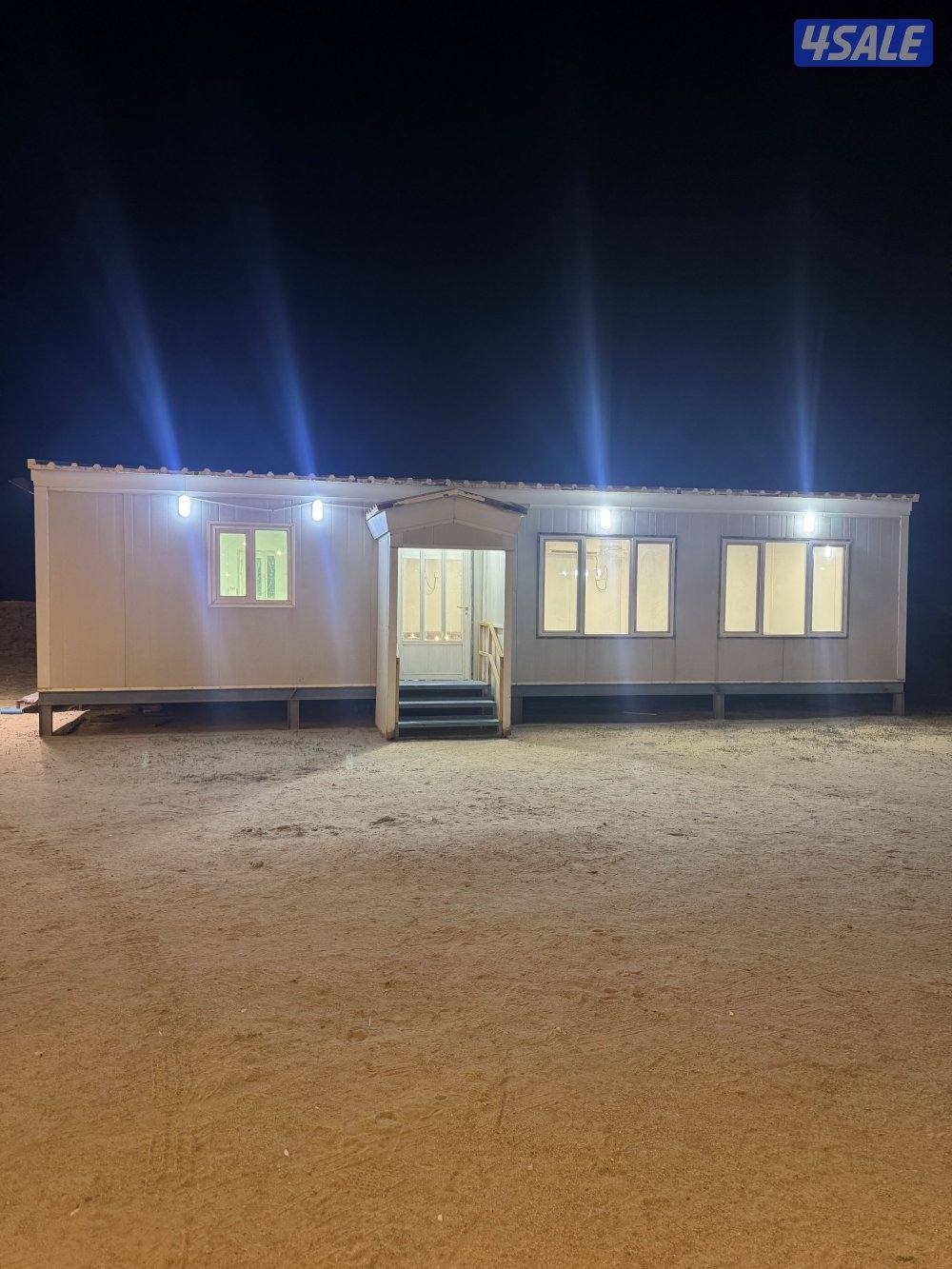 البيع شالية 12/4 ساندويش بانل مع اثاثه الدوانية 8/4 وغرفة 4/4 مغاسل او3