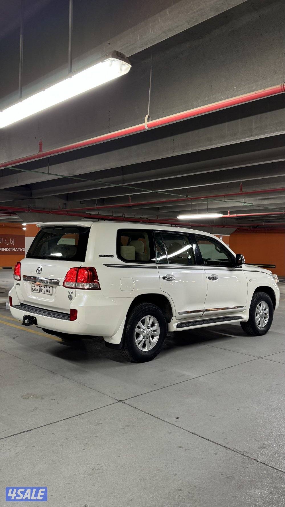 لاندكروزر صبغ وكاله4