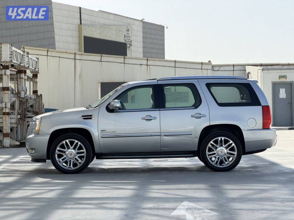 اسكاليد_موديل2010_صبغ الوكاله_عداد280 سيرفس منتظم_الدرجه الاولى1