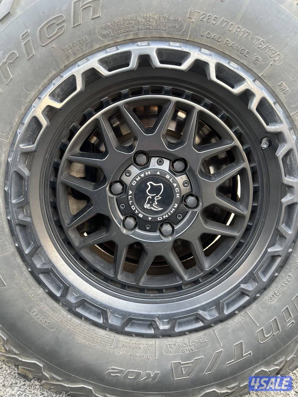 للبيع – رنقات Black Rhino مع تواير BF Goodrich0