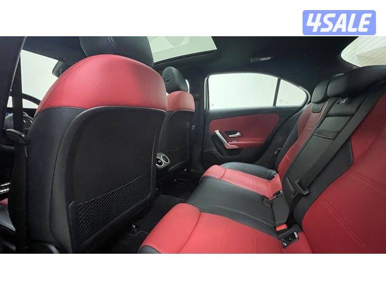 Mercedes-Benz A-Class13