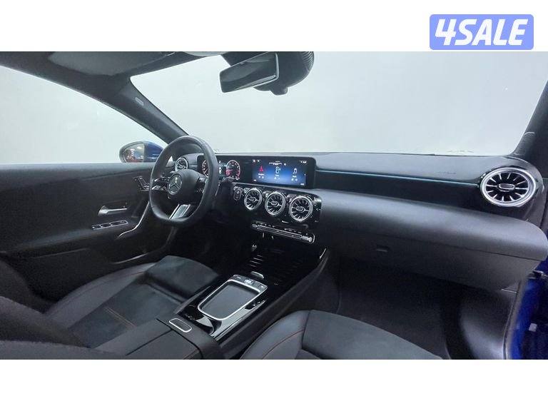 Mercedes-Benz A-Class9