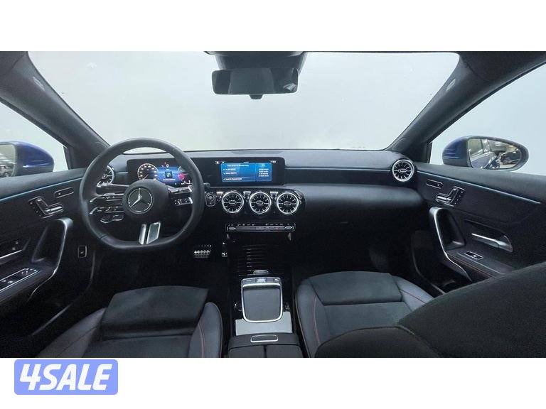 Mercedes-Benz A-Class10