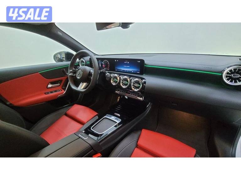 Mercedes-Benz A-Class9