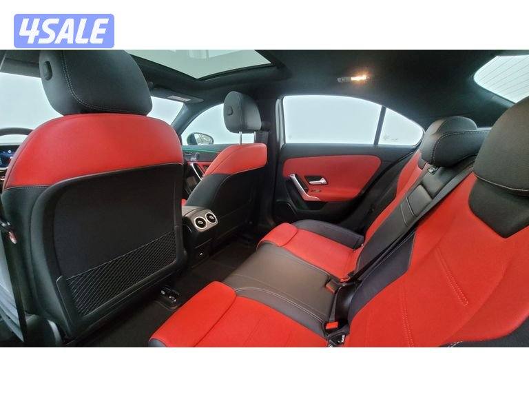 Mercedes-Benz A-Class13