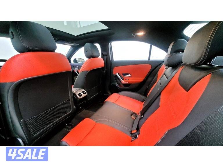 Mercedes-Benz A-Class13