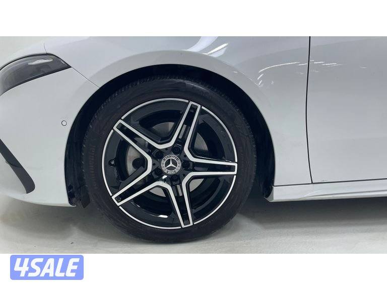 Mercedes-Benz A-Class8