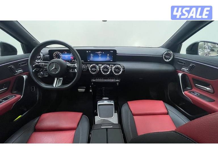 Mercedes-Benz A-Class11